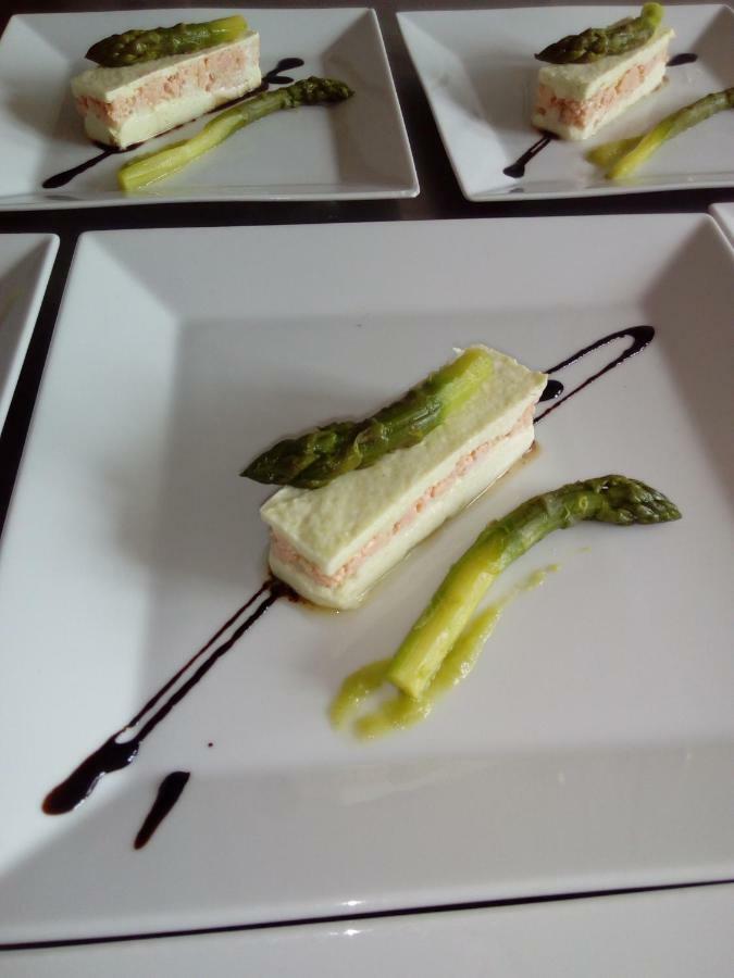 Biesles Le Piano酒店 外观 照片