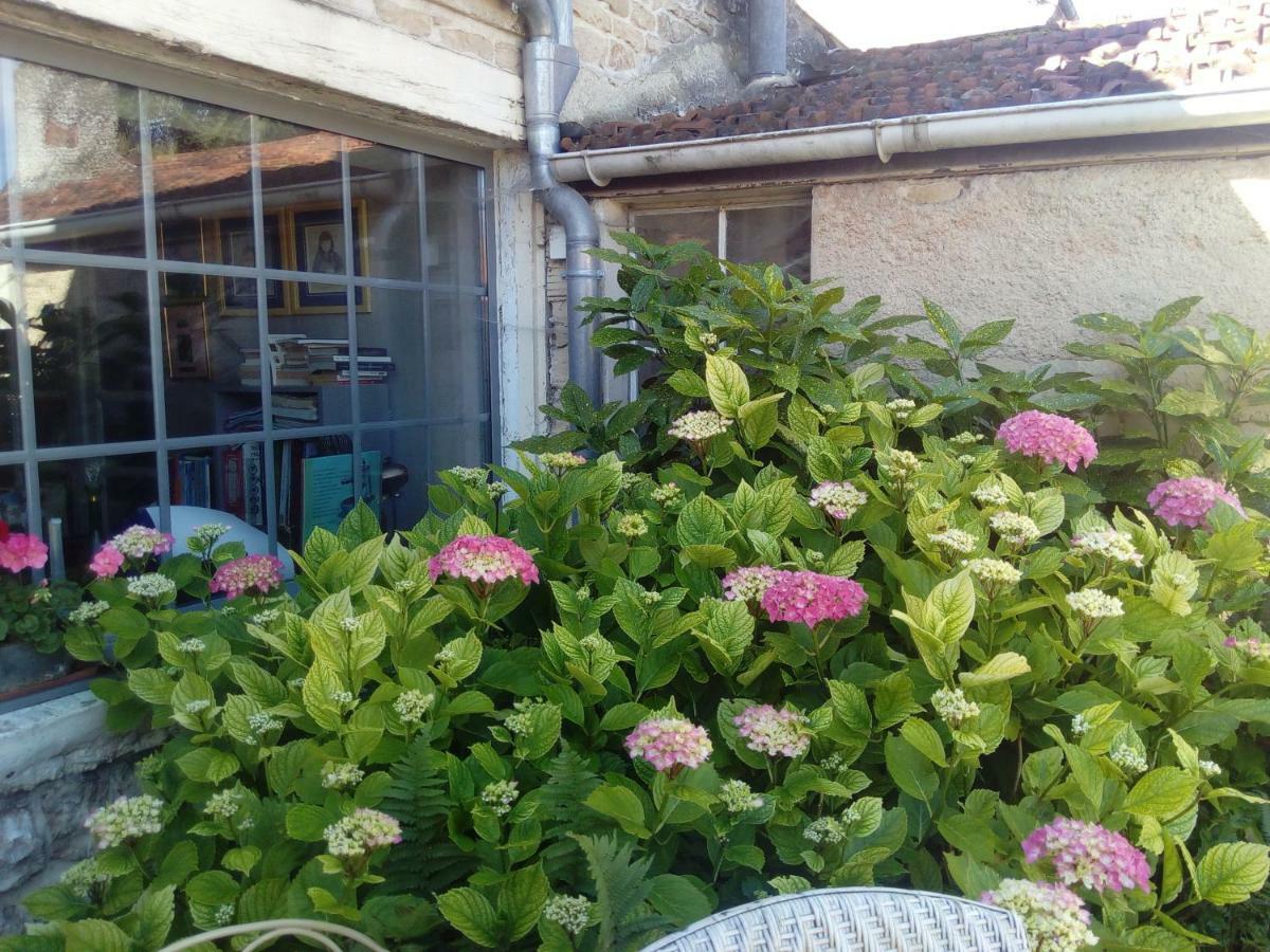 Biesles Le Piano酒店 外观 照片